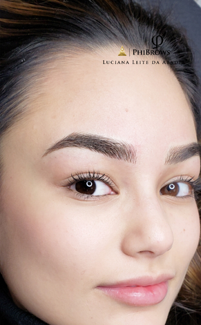 Depois do Design de Sobrancelhas